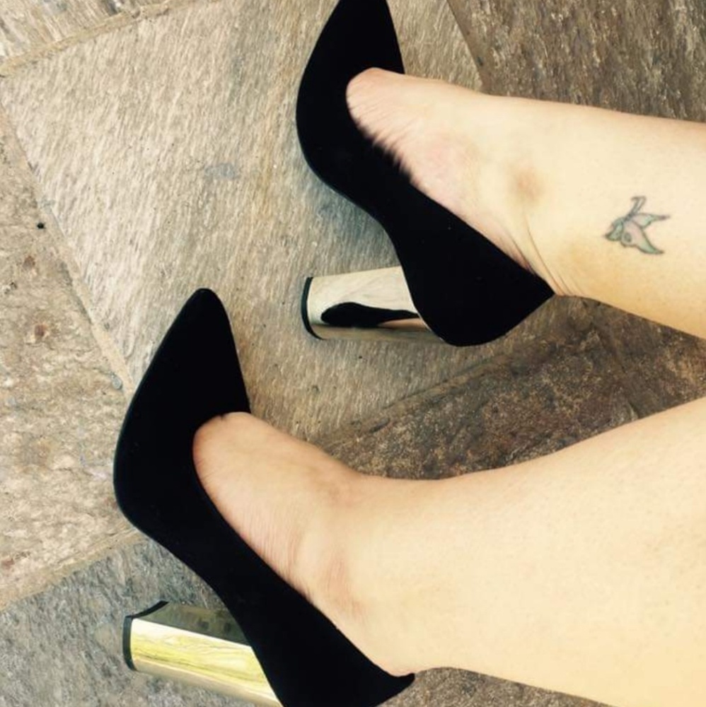 Metallic block heel